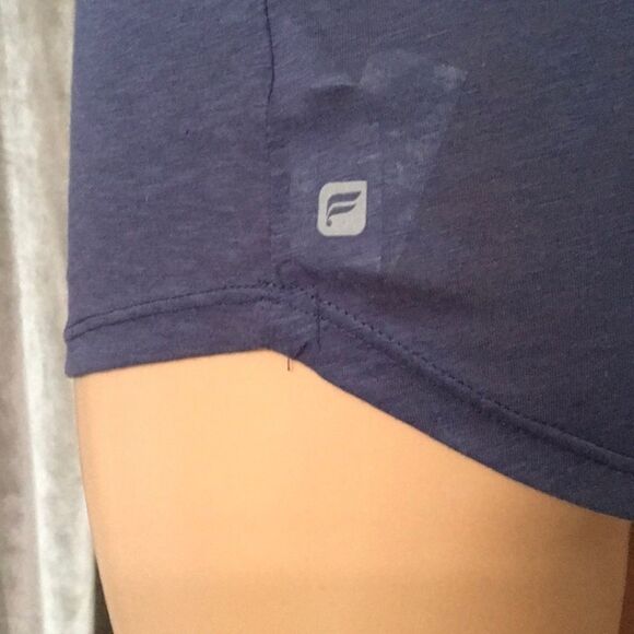 New. Fabletics navy tank. XS - Picture 3 of 6